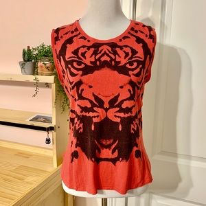 💥 5/$25 High Low Red Tiger Floral Tank Top M